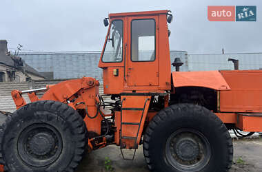 Фронтальні навантажувачі Stalowa Wola TD 1990 в Рівному
