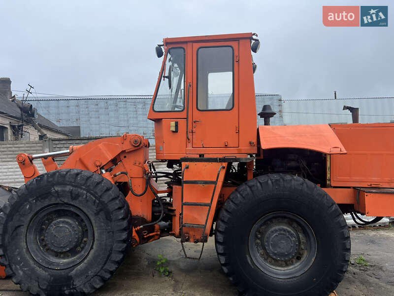 Фронтальный погрузчик Stalowa Wola TD 1990 в 