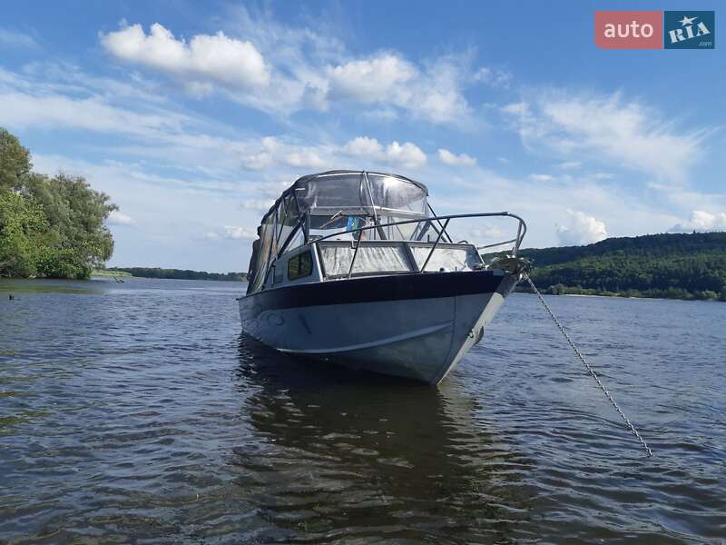 Катер Starcraft Islander 2008 в Киеве