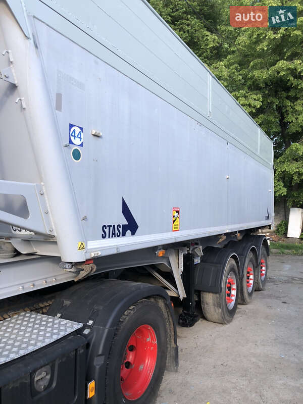 Самосвал полуприцеп STAS S 300CX 2013 в 