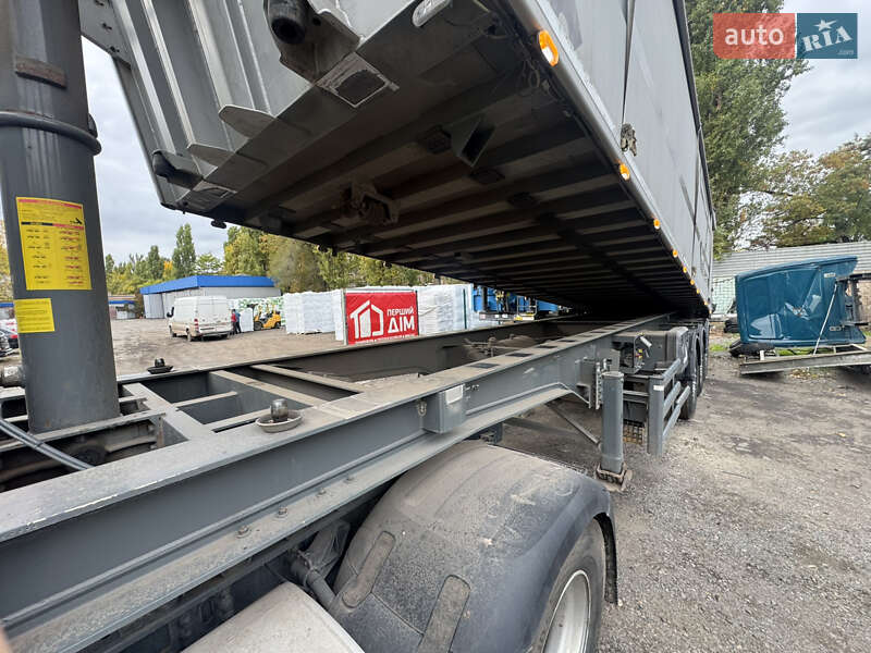 Зерновоз - напівпричіп STAS S 300CX 2010 в Кривому Розі