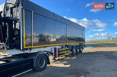 Самоскид напівпричіп STAS S 300CX 2014 в Одесі