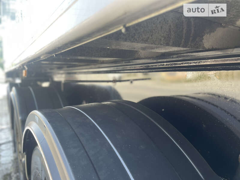 Зерновоз - напівпричіп STAS S300 2017 в Хусті