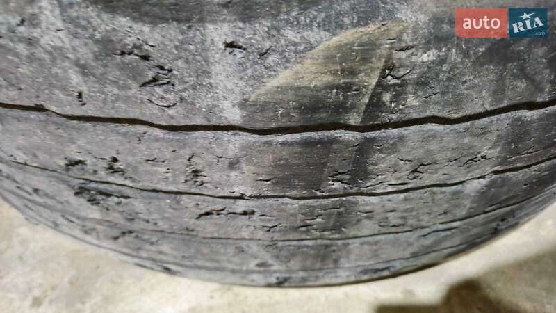 Зерновоз - полуприцеп STAS S300 2010 в Одессе