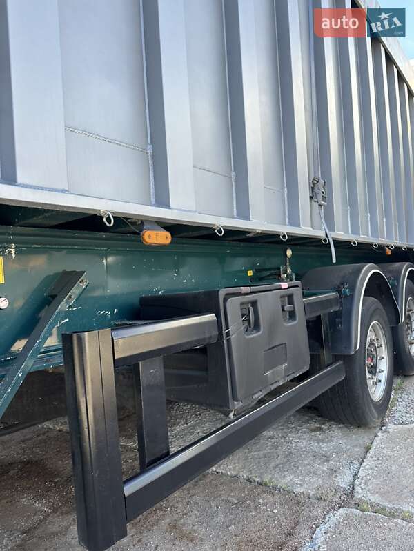 Зерновоз - полуприцеп STAS S343C1 2003 в Житомире фото 2 Зерновоз - полуприцеп STAS S343C1 2003 в Житомире