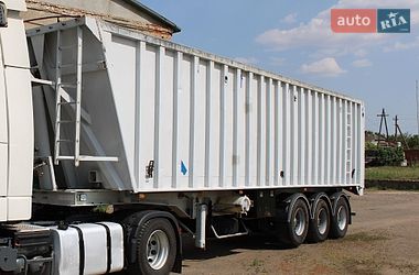 Самосвал полуприцеп STAS S3 2004 в Сарате фото Самосвал полуприцеп STAS S3 2004 в Сарате