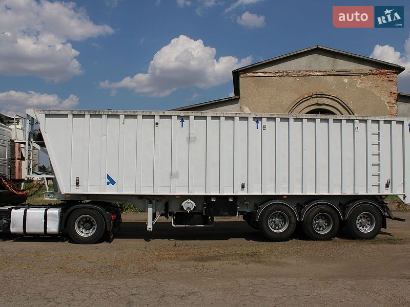 Самосвал полуприцеп STAS S3 2004 в Сарате фото 2 Самосвал полуприцеп STAS S3 2004 в Сарате