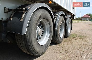 Самосвал полуприцеп STAS S3 2004 в Сарате фото 9 Самосвал полуприцеп STAS S3 2004 в Сарате