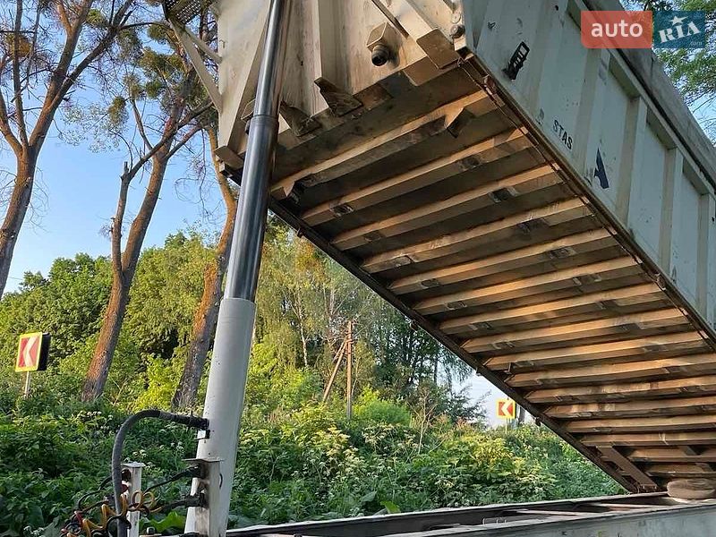 Самосвал полуприцеп STAS S3 2002 в Виннице