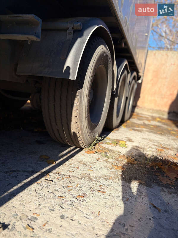 Самоскид напівпричіп STAS SA 33-9K 1999 в Дніпрі