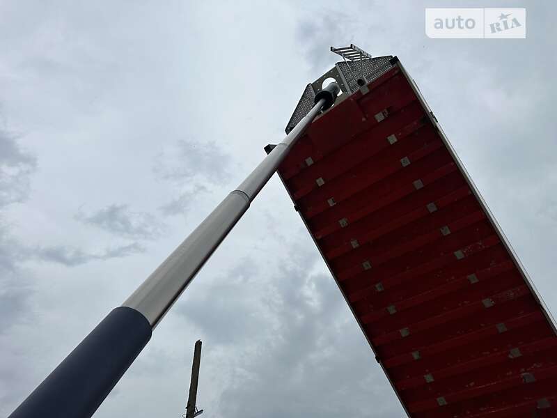 Самоскид напівпричіп STAS SA 336K 2004 в Тернополі