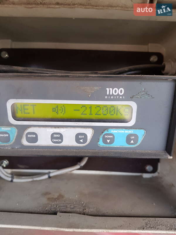 Самоскид напівпричіп STAS SA 339K 2000 в Одесі