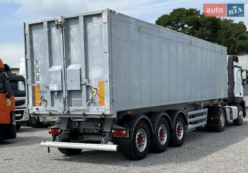 Самоскид напівпричіп STAS SA 339K 2009 в Рівному