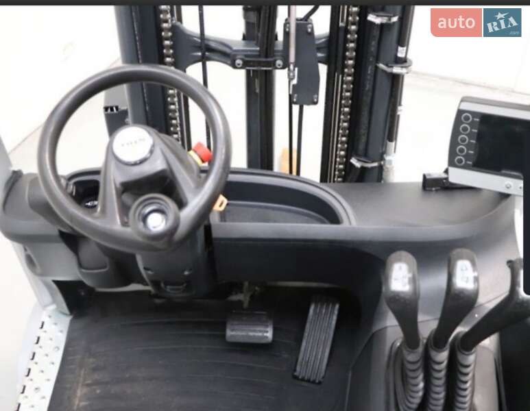 Вилочний навантажувач Still RX 2020 в Києві