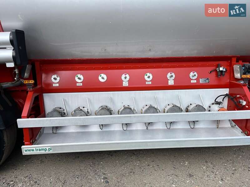 Цистерна полуприцеп Stokota 3NC38 2005 в Черновцах фото 5 Цистерна полуприцеп Stokota 3NC38 2005 в Черновцах