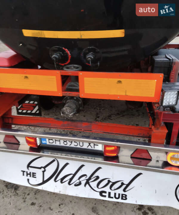 Цистерна напівпричіп Stokota 3ТС38 2005 в Одесі