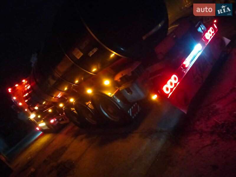 Цистерна напівпричіп Stokota 3ТС38 2005 в Одесі