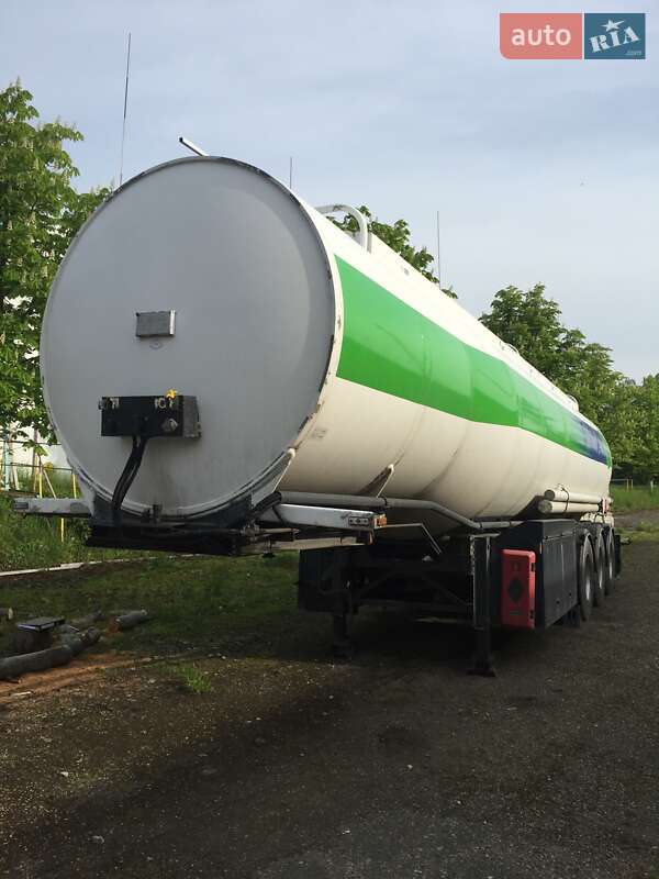 Цистерна Stokota ELZAM 2002 в Надвірній