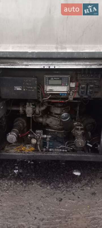 Цистерна полуприцеп Stokota OPL 2000 в Львове