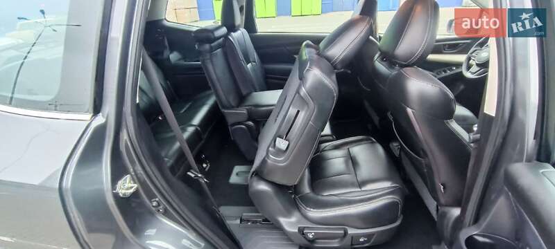Позашляховик / Кросовер Subaru Ascent 2018 в Києві