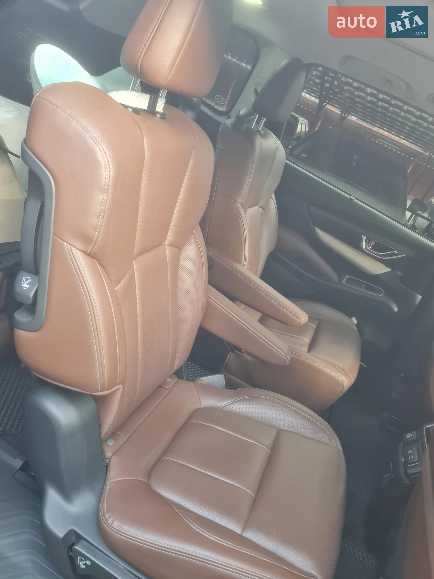 2018 Subaru Ascent - мініатюра 21