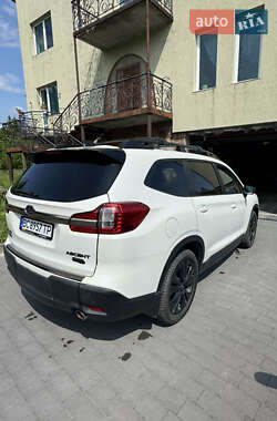 Позашляховик / Кросовер Subaru Ascent 2021 в 