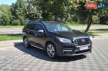 Внедорожник / Кроссовер Subaru Ascent 2018 в Хмельницком