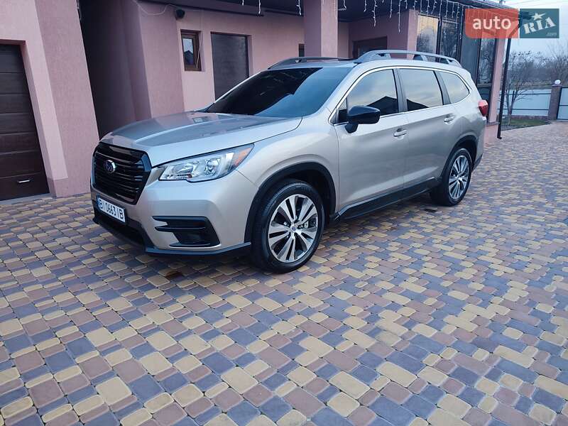 Внедорожник / Кроссовер Subaru Ascent 2019 в Пирятине