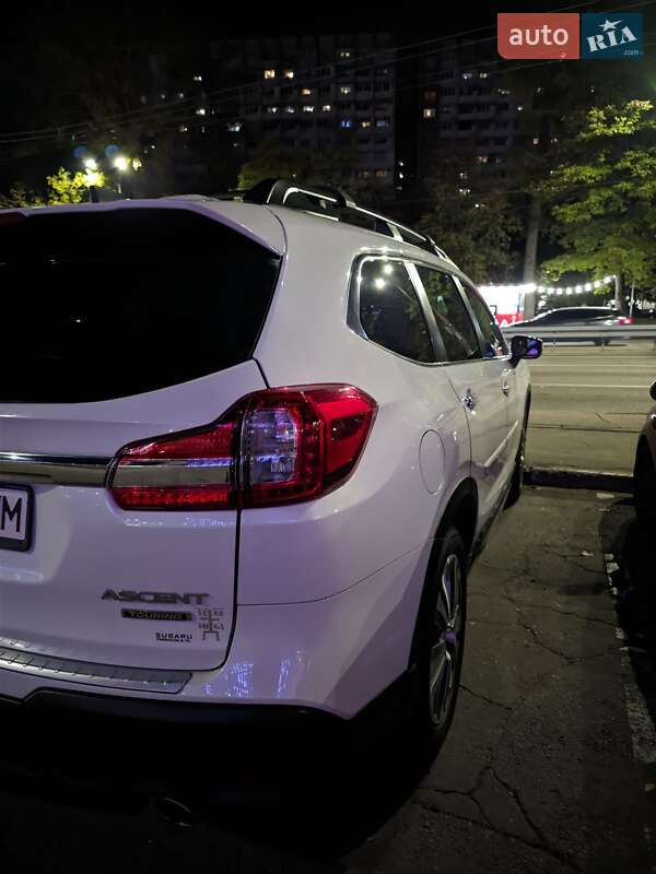 Внедорожник / Кроссовер Subaru Ascent 2020 в Днепре