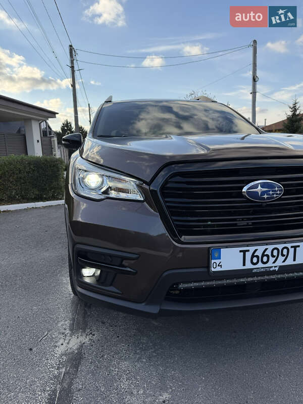 Внедорожник / Кроссовер Subaru Ascent 2018 в Днепре