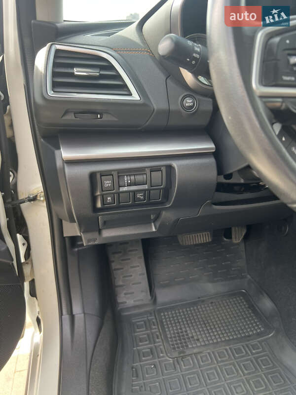 Внедорожник / Кроссовер Subaru Crosstrek 2017 в Сумах