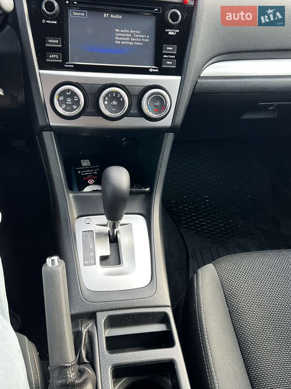 Позашляховик / Кросовер Subaru Crosstrek 2015 в Первомайську