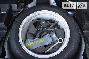 Внедорожник / Кроссовер Subaru Forester 2011 в 
