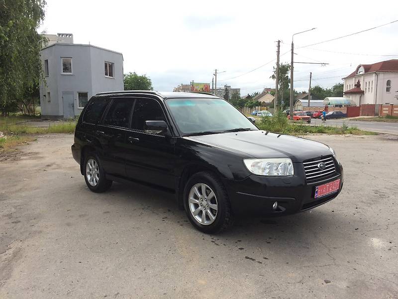 Внедорожник / Кроссовер Subaru Forester 2007 в 