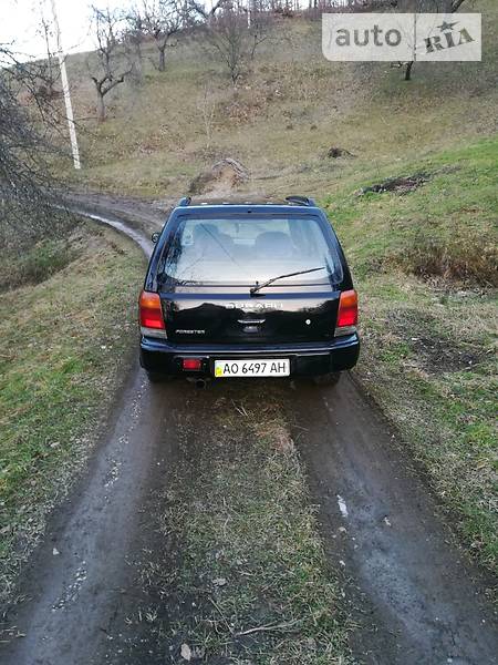 Внедорожник / Кроссовер Subaru Forester 1998 в Тячеве