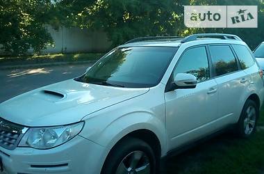 Внедорожник / Кроссовер Subaru Forester 2012 в Полтаве