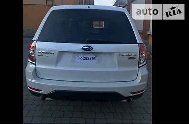 Позашляховик / Кросовер Subaru Forester 2011 в 