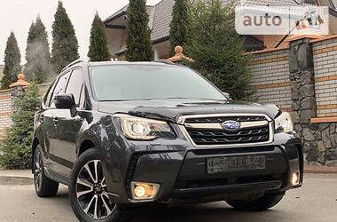 Позашляховик / Кросовер Subaru Forester 2017 в Києві