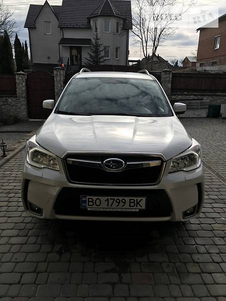 Позашляховик / Кросовер Subaru Forester 2014 в Тернополі