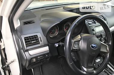 Позашляховик / Кросовер Subaru Forester 2014 в 