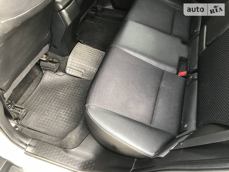 Позашляховик / Кросовер Subaru Forester 2014 в Тернополі
