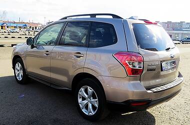 Позашляховик / Кросовер Subaru Forester 2016 в 