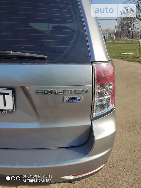 Внедорожник / Кроссовер Subaru Forester 2010 в Ивано-Франковске