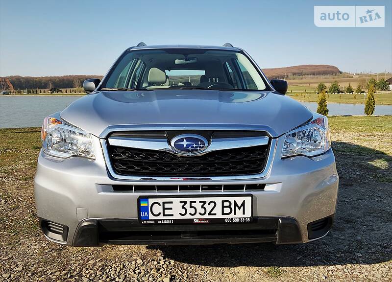 Позашляховик / Кросовер Subaru Forester 2015 в Чернівцях
