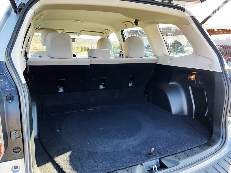 Позашляховик / Кросовер Subaru Forester 2015 в Чернівцях