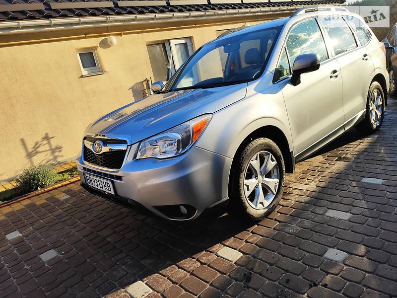 Позашляховик / Кросовер Subaru Forester 2013 в Черкасах