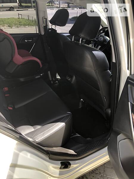 Позашляховик / Кросовер Subaru Forester 2016 в Харкові
