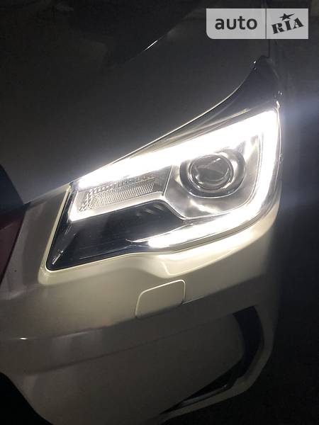 Позашляховик / Кросовер Subaru Forester 2016 в Харкові