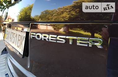 Позашляховик / Кросовер Subaru Forester 2013 в Хмельницькому
