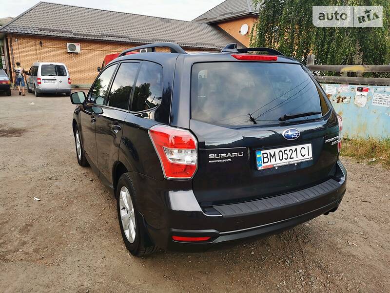 Позашляховик / Кросовер Subaru Forester 2015 в Броварах